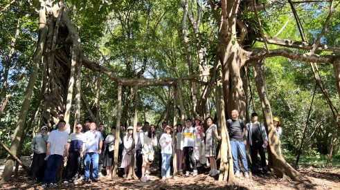 穿越秘境雨林，領(lǐng)略六國風情——中辰營銷精英、中層管理團隊西雙版納游